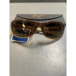 New Polarized Maui Jim Kipahulu wrap sunglasses in a tortosie frame.